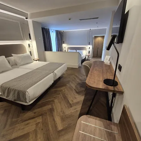 Silken Rona Dalba Саламанка