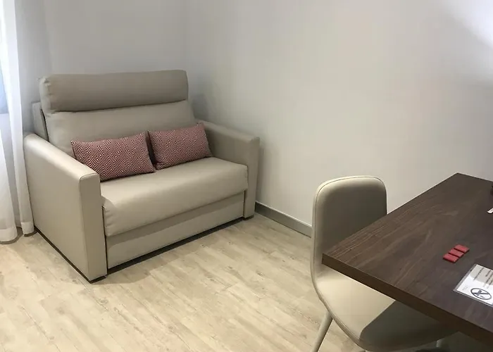 Отель Silken Rona Dalba 3*