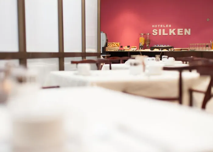 Отель Silken Rona Dalba Саламанка