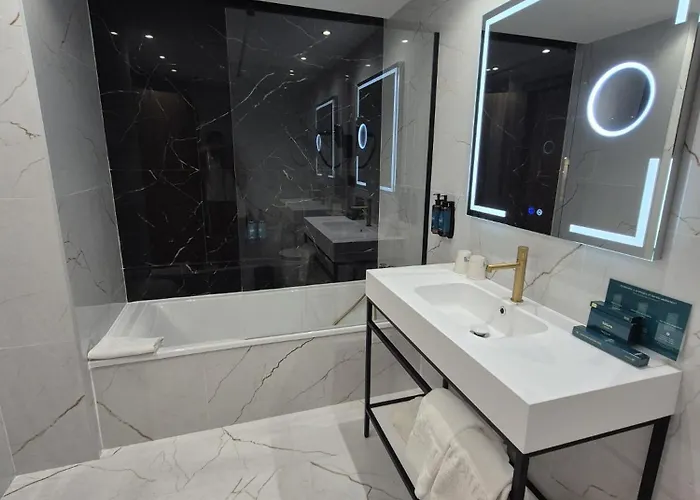 Отель Silken Rona Dalba Саламанка