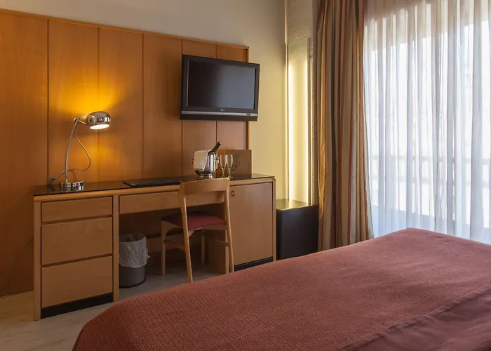 Silken Rona Dalba 3*