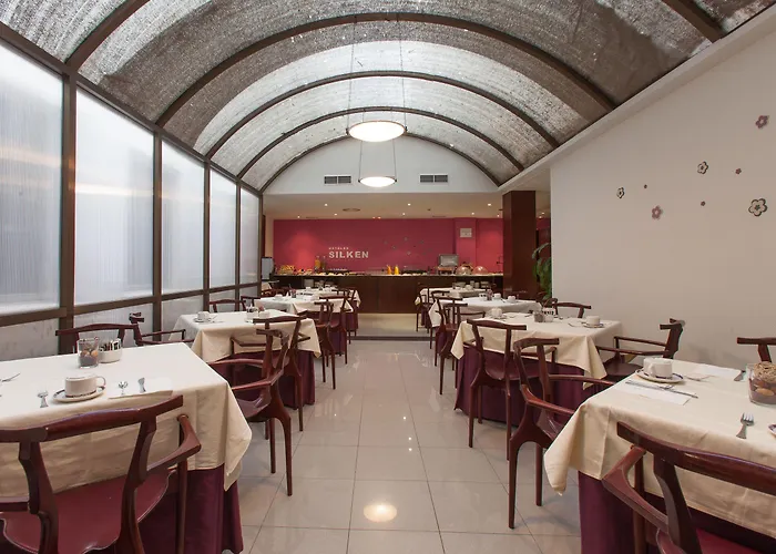 Silken Rona Dalba Отель 3*