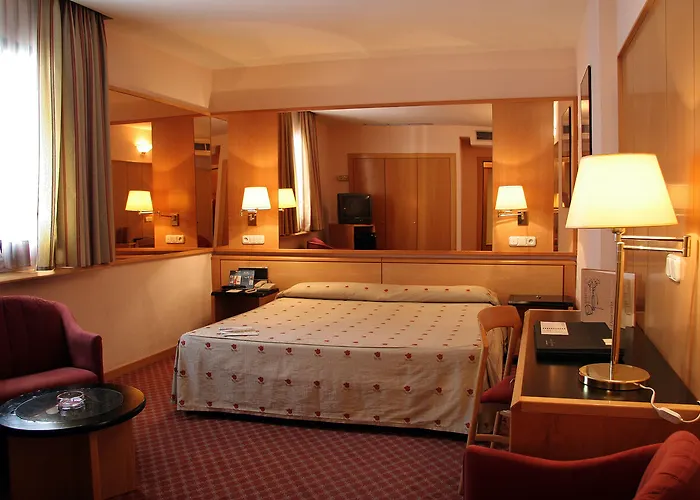 Silken Rona Dalba 3* Саламанка